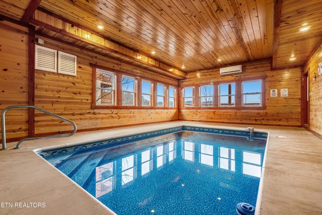 3312 Lonesome Pine Way, Sevierville, TN 37862