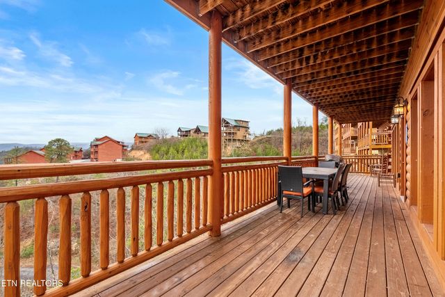 3312 Lonesome Pine Way, Sevierville, TN 37862