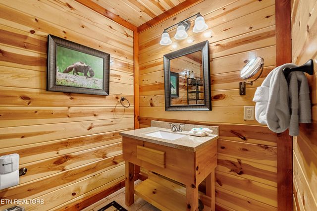 3312 Lonesome Pine Way, Sevierville, TN 37862