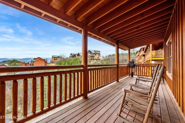 3312 Lonesome Pine Way, Sevierville, TN 37862