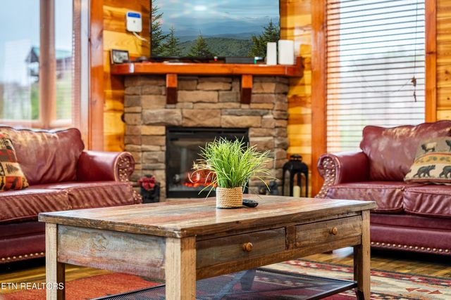 3312 Lonesome Pine Way, Sevierville, TN 37862