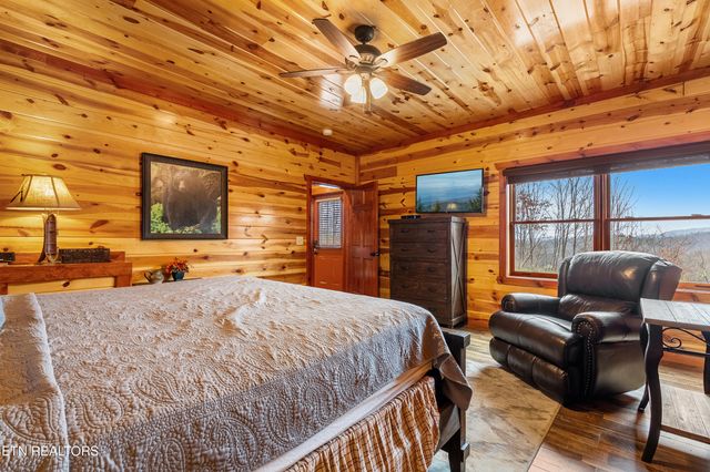 3312 Lonesome Pine Way, Sevierville, TN 37862