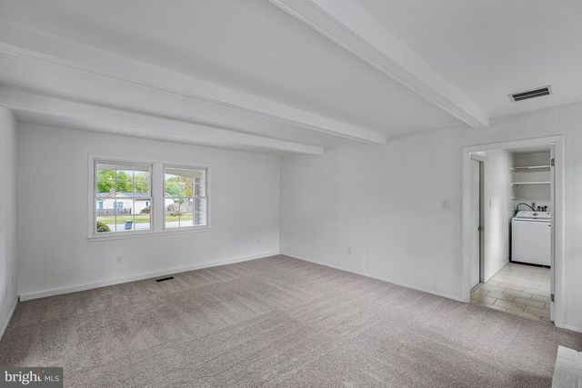 4136 MEADOW HILL LN, Fairfax, VA 22033