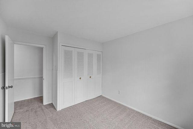 4136 MEADOW HILL LN, Fairfax, VA 22033