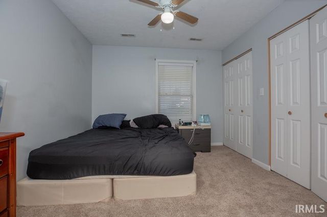 8875 Bahama Cove, Newburgh, IN 47630