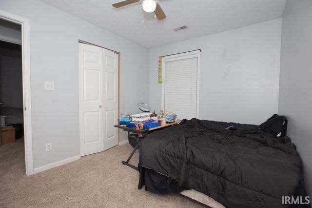 8875 Bahama Cove, Newburgh, IN 47630