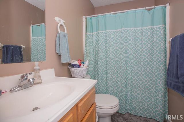 8875 Bahama Cove, Newburgh, IN 47630