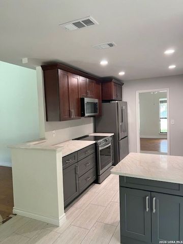 11314 WHISPER DAWN ST, San Antonio, TX 78230