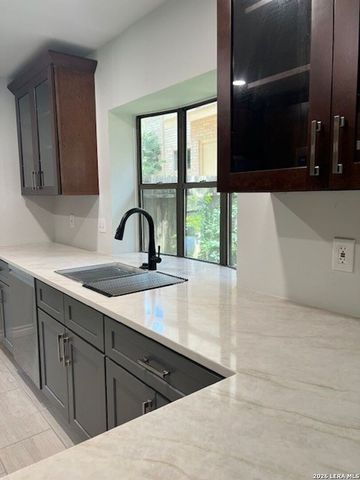 11314 WHISPER DAWN ST, San Antonio, TX 78230