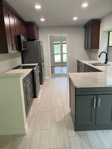 11314 WHISPER DAWN ST, San Antonio, TX 78230