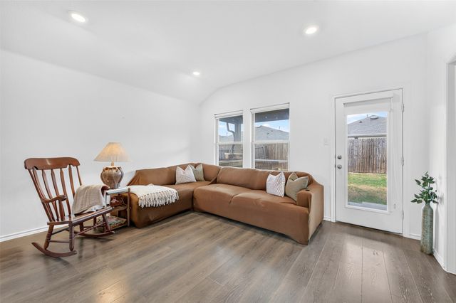 2706 Blackbuck Court, Crandall, TX 75114