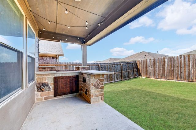 2706 Blackbuck Court, Crandall, TX 75114