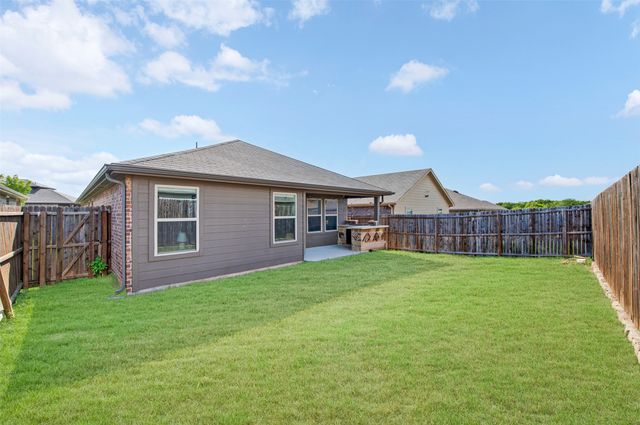 2706 Blackbuck Court, Crandall, TX 75114