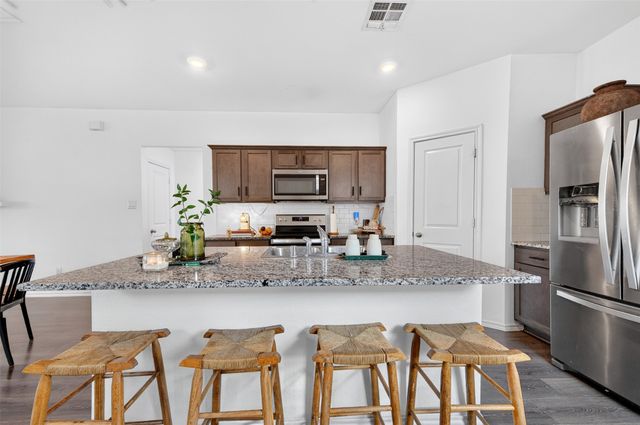 2706 Blackbuck Court, Crandall, TX 75114