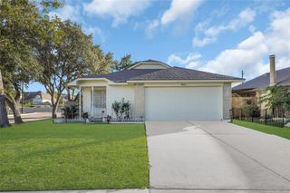 14003 Clear Forest Drive, Sugar Land, TX 77498