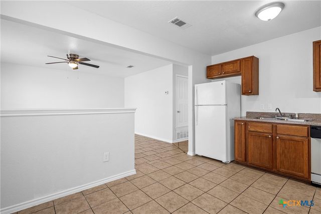 3303 Barcelona Drive, Killeen, TX 76542