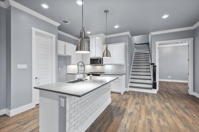 216 Alvarado Street, Mansfield, TX 76063