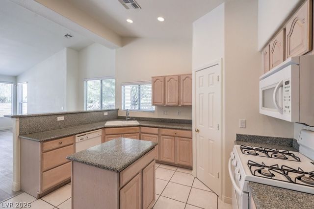 7728 Silver Wells Road, Las Vegas, NV 89149