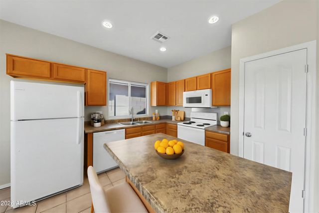 1708 S 79TH Glen, Phoenix, AZ 85043