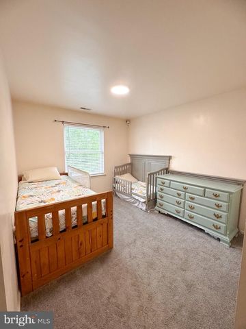 10 STIRRUP DR, Elkton, MD 21921