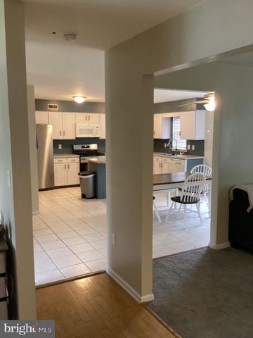 10 STIRRUP DR, Elkton, MD 21921