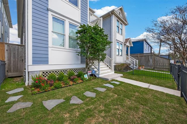 203 W 24th Street, Houston, TX 77008