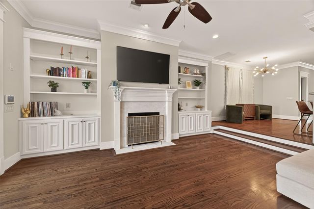 203 W 24th Street, Houston, TX 77008