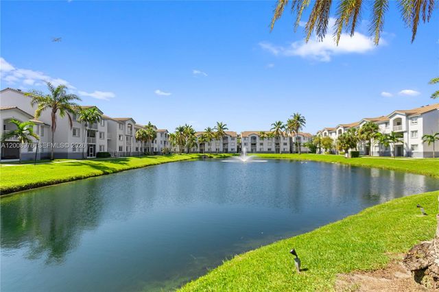 2640 S University Dr 111, Davie, FL 33328