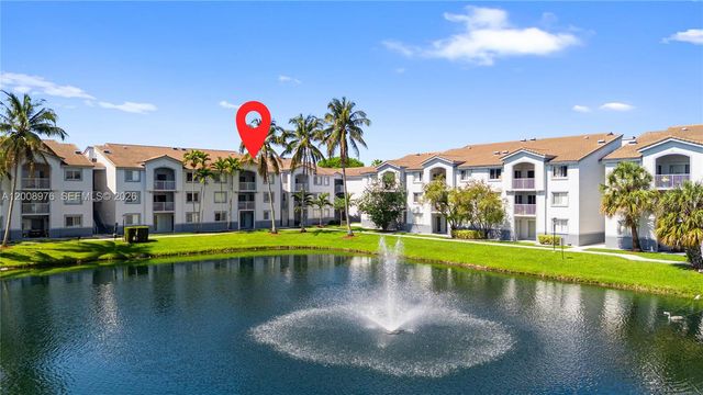 2640 S University Dr 111, Davie, FL 33328