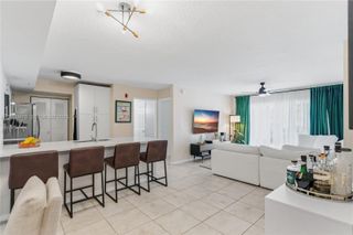 2640 S University Dr 111, Davie, FL 33328