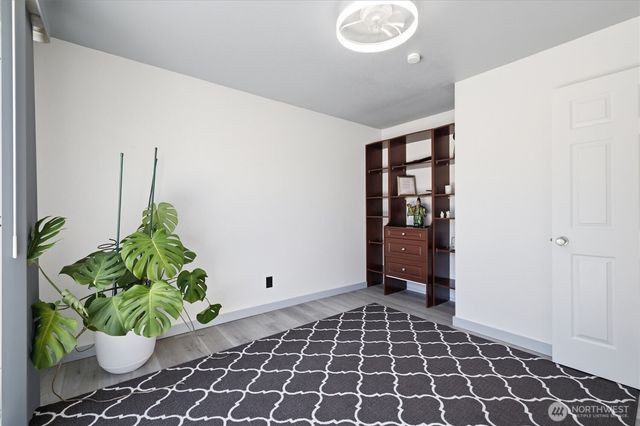 4041 S 150th Street, Tukwila, WA 98188