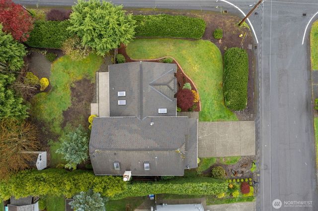 7918 115th Avenue SE, Newcastle, WA 98056
