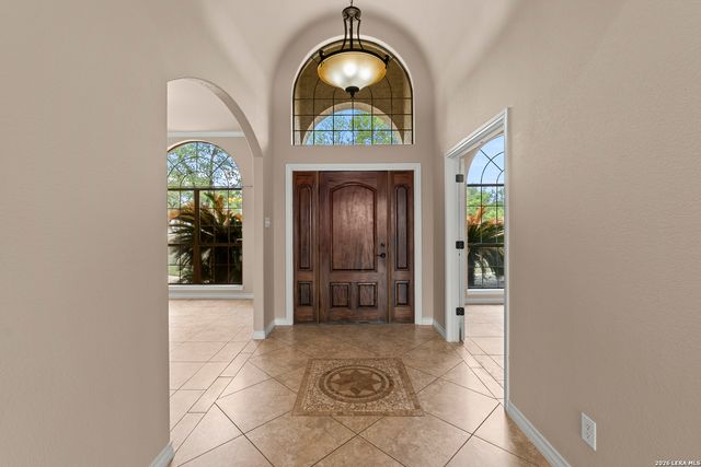 140 Legacy Trail Dr, La Vernia, TX 78121