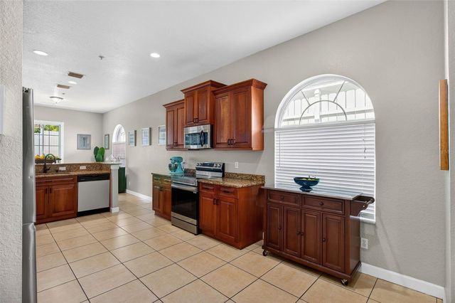 650 ARBOR LANE, Largo, FL 33770