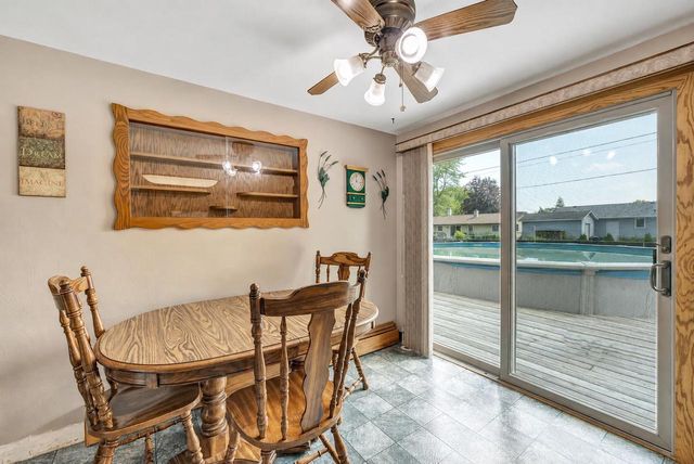 1857 BOND STREET, Green Bay, WI 54303