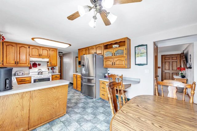1857 BOND STREET, Green Bay, WI 54303