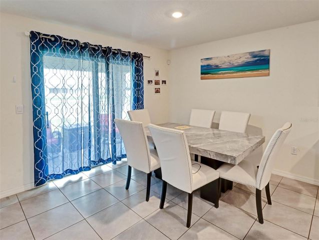 1202 TAHITIAN SUNRISE DRIVE, Plant City, FL 33565