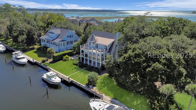 100 Harbour Psge, Hilton Head Island, SC 29926