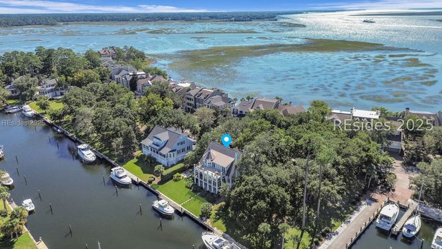 100 Harbour Psge, Hilton Head Island, SC 29926