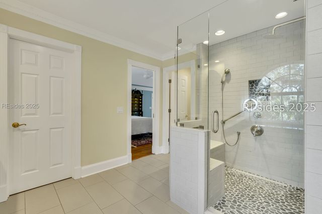 100 Harbour Psge, Hilton Head Island, SC 29926