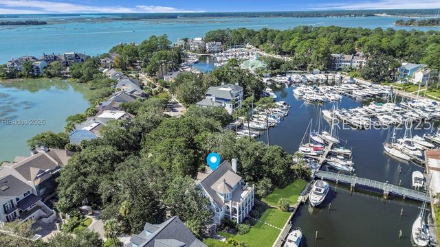 100 Harbour Psge, Hilton Head Island, SC 29926