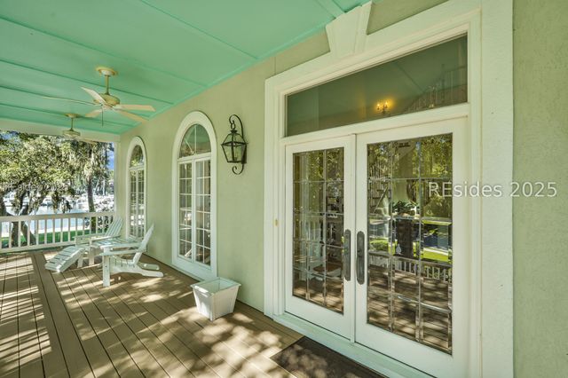 100 Harbour Psge, Hilton Head Island, SC 29926