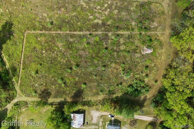 9800 Beeman Road, Chelsea, MI 48118