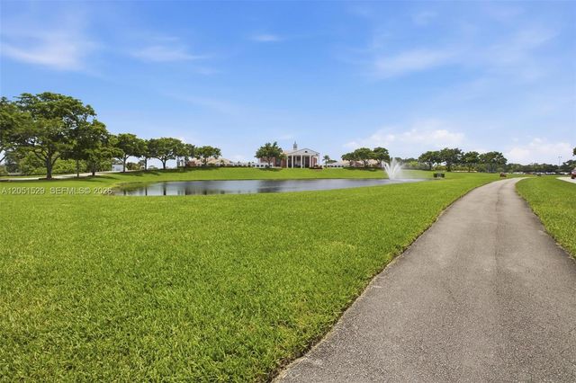 186 Ventnor L L, Deerfield Beach, FL 33442