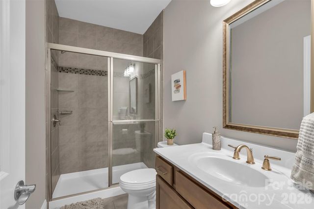 132 Shimmerlake Lane, Belmont, NC 28012