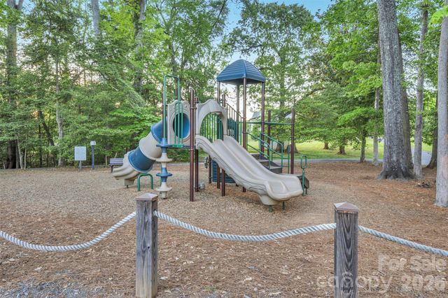 132 Shimmerlake Lane, Belmont, NC 28012