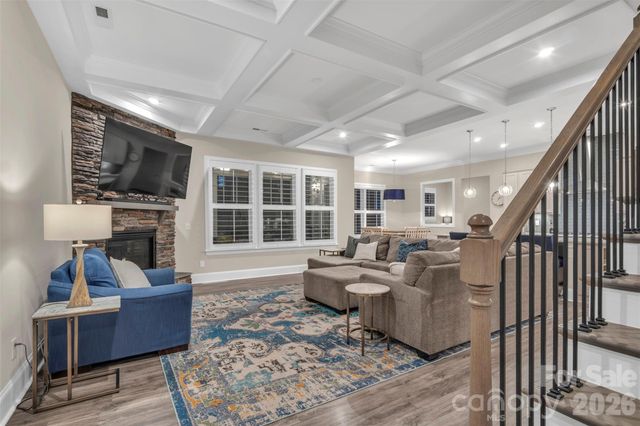 132 Shimmerlake Lane, Belmont, NC 28012
