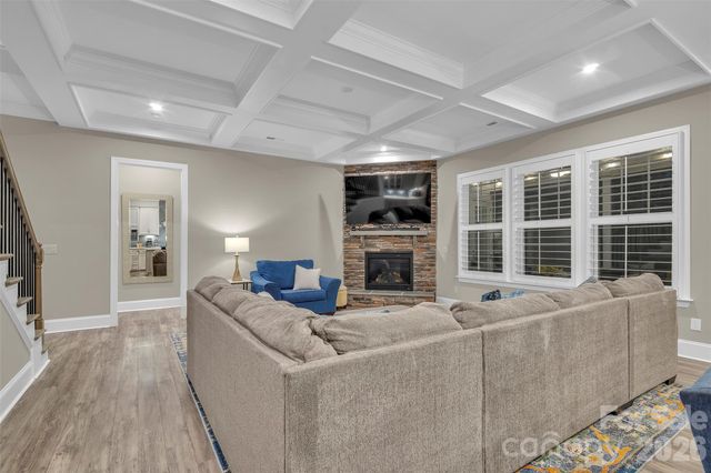 132 Shimmerlake Lane, Belmont, NC 28012