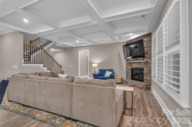 132 Shimmerlake Lane, Belmont, NC 28012