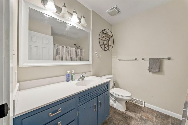 3717 Claymore Lane, Eau Claire, WI 54701